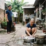 Xuất Khẩu Lao Động 4 Năm Gửi Hơn 2 Tỷ Về Nhà, Khi Chở về Tôi Sốc Nặng Khi Thấy Vợ Chọc Đ/ầu Q/uỳ Rửa Chén Ngoài Sân